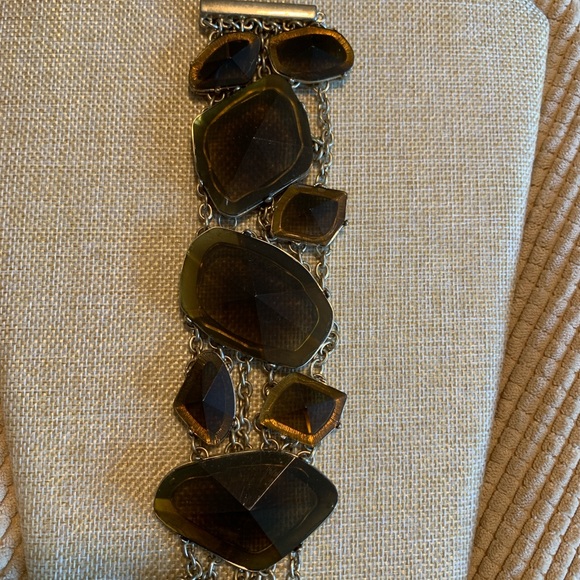 Banana Republic very chunky statement bracelet. Faux smokey topaz. - Picture 6 of 9